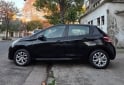 Autos - Peugeot 208 2015 Nafta 110000Km - En Venta