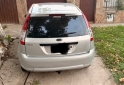 Autos - Ford Fiesta Ambiente 2010 Nafta 87000Km - En Venta