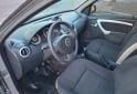 Autos - Renault Sandero 2010 Nafta 180000Km - En Venta