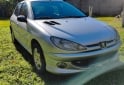Autos - Peugeot XT 1.6 5P 2008 Nafta 197000Km - En Venta