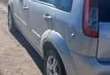 Autos - Ford Fiesta 2008 Nafta 200000Km - En Venta