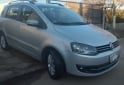 Autos - Volkswagen Suran fox 2013 Nafta 102000Km - En Venta