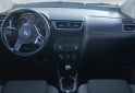 Autos - Volkswagen Suran fox 2013 Nafta 102000Km - En Venta