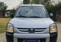 Utilitarios - Peugeot Partner Patagonica 2019 Diesel 115000Km - En Venta
