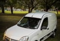 Utilitarios - Renault Kangoo 2015 Nafta 128000Km - En Venta
