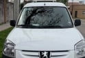 Utilitarios - Peugeot Partner 2020 GNC 140000Km - En Venta