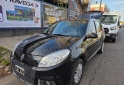 Autos - Renault Sandero luxe 2012 Nafta 129000Km - En Venta