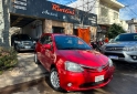 Autos - Toyota ETIOS XLS 2015 Nafta 180000Km - En Venta
