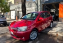 Autos - Toyota ETIOS XLS 2015 Nafta 180000Km - En Venta