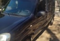 Utilitarios - Renault Kangoo 2014 Nafta 140000Km - En Venta