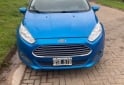 Autos - Ford Fiesta kinetic 2015 Nafta 129000Km - En Venta