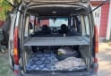 Utilitarios - Renault Kangoo 2010 GNC 303400Km - En Venta