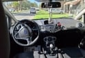 Autos - Ford Fiesta 2016 Nafta 97000Km - En Venta