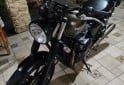 Motos - Triumph Srteet Twin 900 2022 Nafta 40000Km - En Venta