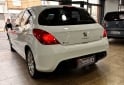 Autos - Peugeot 308 2014 Nafta 100000Km - En Venta