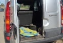 Utilitarios - Renault Kangoo PH3 Confort 1.6 1P 2016 Nafta 323000Km - En Venta