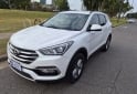 Camionetas - Hyundai SANTA FE 2017 Nafta 130000Km - En Venta