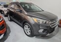 Autos - Ford KUGA SEL 2017 Nafta 77000Km - En Venta