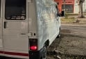 Utilitarios - Renault trafic 1998 Nafta 80000Km - En Venta