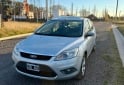 Autos - Ford FOCUS II GHIA 2.0 2011 Nafta 150000Km - En Venta