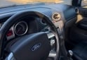 Autos - Ford FOCUS II GHIA 2.0 2011 Nafta 150000Km - En Venta