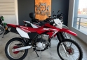 Motos - Honda Tornado 2024 Nafta 15000Km - En Venta