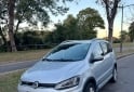 Autos - Volkswagen Suran Cross Highline 2017 Nafta 250000Km - En Venta