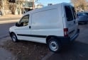 Utilitarios - Peugeot PARTNER CONFORT 1.6 HDI 2021 Diesel 55000Km - En Venta