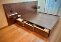 Hogar - CAMA QUEEN CON 6 CAJONES + RESPALDAR + MESAS DE LUZ + COLCHÓN - En Venta