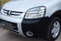 Utilitarios - Peugeot Partner 2018 Diesel 114000Km - En Venta