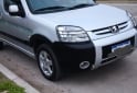 Utilitarios - Peugeot Partner 2018 Diesel 114000Km - En Venta