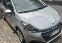 Autos - Peugeot 208 Active 2019 Nafta 80000Km - En Venta