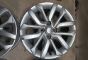 Accesorios para Autos - Llantas 15 Fiat Cronos Originales Muy buenas. $400.000 las 4. NO BAJO PRECIO - En Venta
