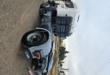 Camiones y Grúas - Scania p310 6 cilindros a bomba - En Venta