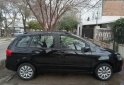 Autos - Volkswagen Suran 2013 Nafta 154500Km - En Venta
