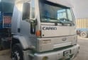 Camiones y Grúas - Ford cargo 1831 con batea ombu - En Venta