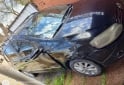 Autos - Volkswagen Suran Highline 2011 Nafta 211000Km - En Venta
