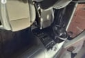 Autos - Volkswagen Suran Highline 2011 Nafta 211000Km - En Venta