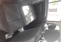 Autos - Renault Sandero Confort 2010 Diesel 300000Km - En Venta