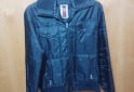Indumentaria - CAMPERA TALLE "S" - En Venta