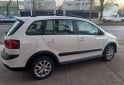 Autos - Volkswagen SURAN CROSS Highland 2014 Nafta 111111Km - En Venta