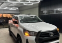 Camionetas - Toyota HILUX SR 4X4 2023 Diesel 71000Km - En Venta