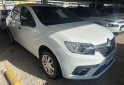 Autos - Renault LOGAN PH2 LIFE 1.6 2022 Nafta 44000Km - En Venta