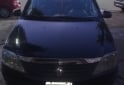 Autos - Renault Logan 2013 GNC 111111Km - En Venta