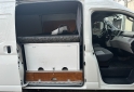 Utilitarios - Toyota L2H2 2023 Diesel 80000Km - En Venta
