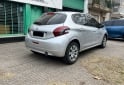 Autos - Peugeot 208 Allure 2016 Nafta 130000Km - En Venta
