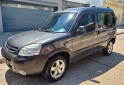 Utilitarios - Peugeot Partner 1ra mano permuto 2014 Nafta 140000Km - En Venta
