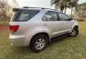 Camionetas - Toyota HILUX SW4 SRV AT/CUERO 2008 Diesel 288500Km - En Venta