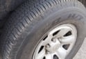 Camionetas - Toyota Hilux 2014 Diesel 176000Km - En Venta