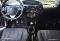 Autos - Toyota Etios XLS 2015 Nafta 71110Km - En Venta